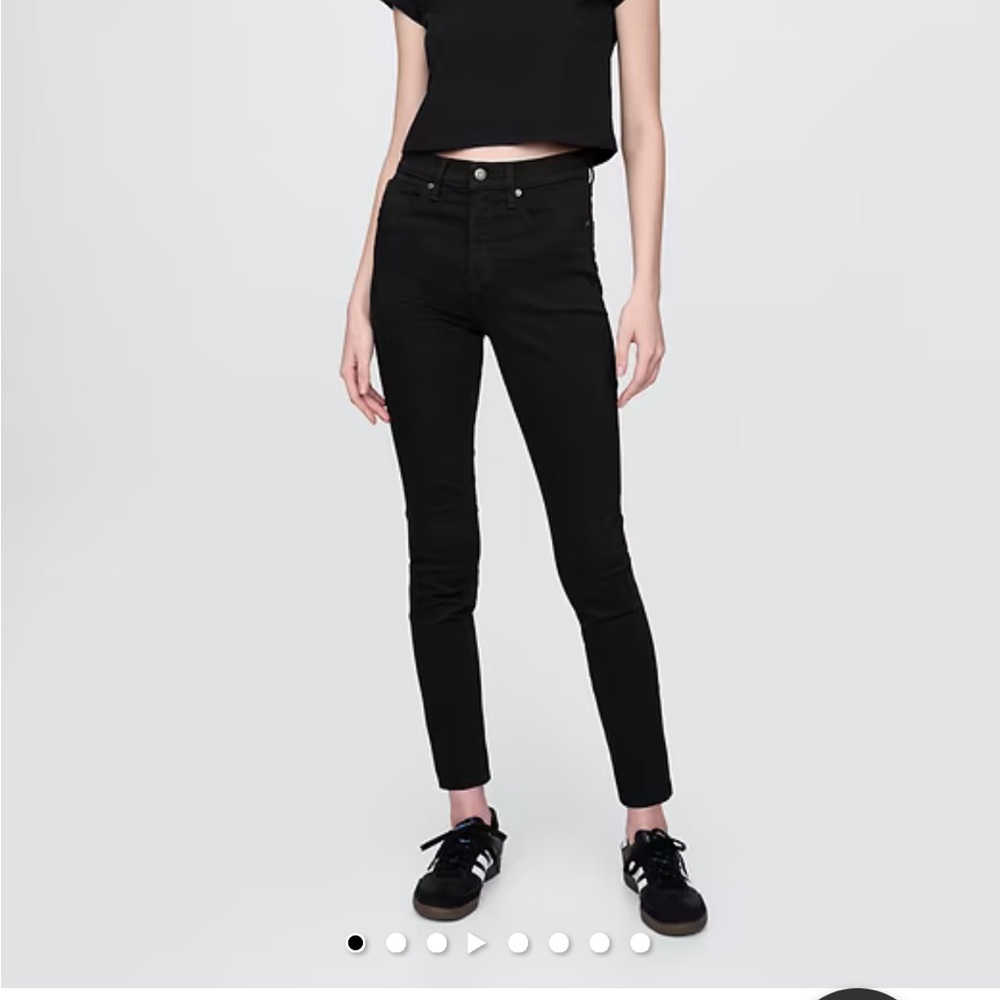 Gap High Rise | Black Skinny Jeans
